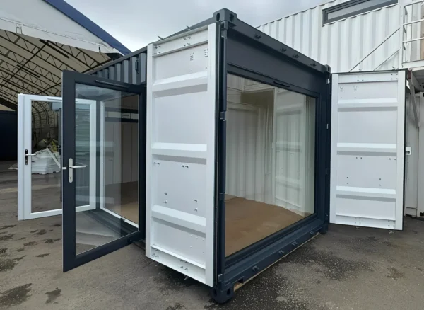 20ft-x-8ft-Custom-Shipping-Container-Conversion5.webp 20ft x 8ft Custom Shipping Container Conversion – Portable Building
