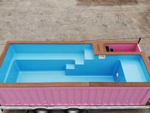 pool-cont7.jpg Pink 20 Ft Container Pool