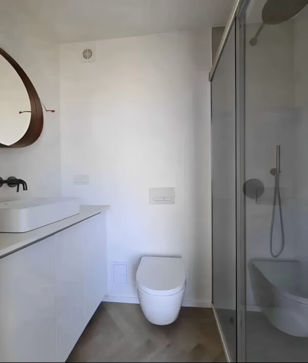 40ft Shipping Container Office with Kitchen & Bathroom – Portable Building
