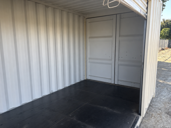 ChatGPT Image Jul 22, 2026, 11_20_40 PM 20ft Shipping Container with Roll-Up Side Door – New Storage Container